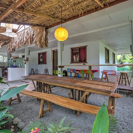 Playa 506 Beachfront Hostel Puerto Viejo de Talamanca Bagian luar foto